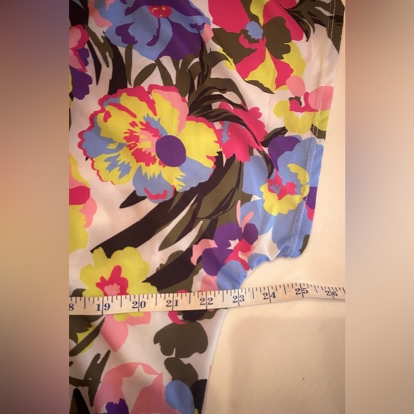 BAR III Women's Paradise Garden Drawstring Caftan Swim Cover Up Size Large NWT - Picture 7 of 10